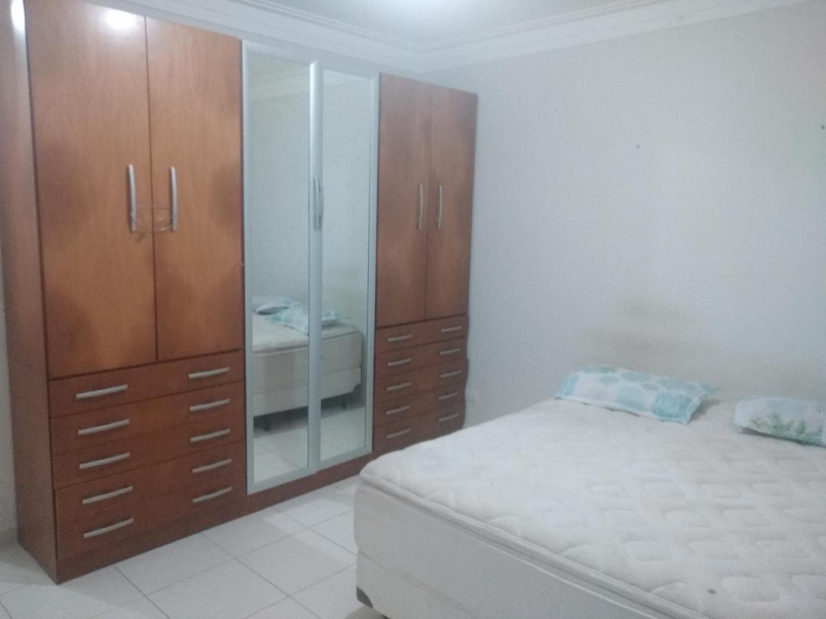 Casa confortável em Peruíbe Esterno foto